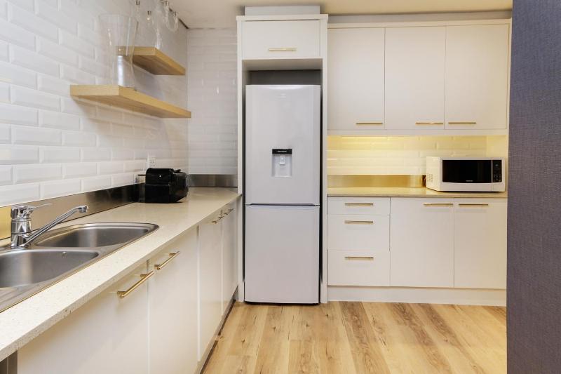 Apartment with Sea View image 4