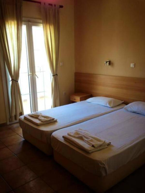 Standard Twin Room (Main Building) image 2