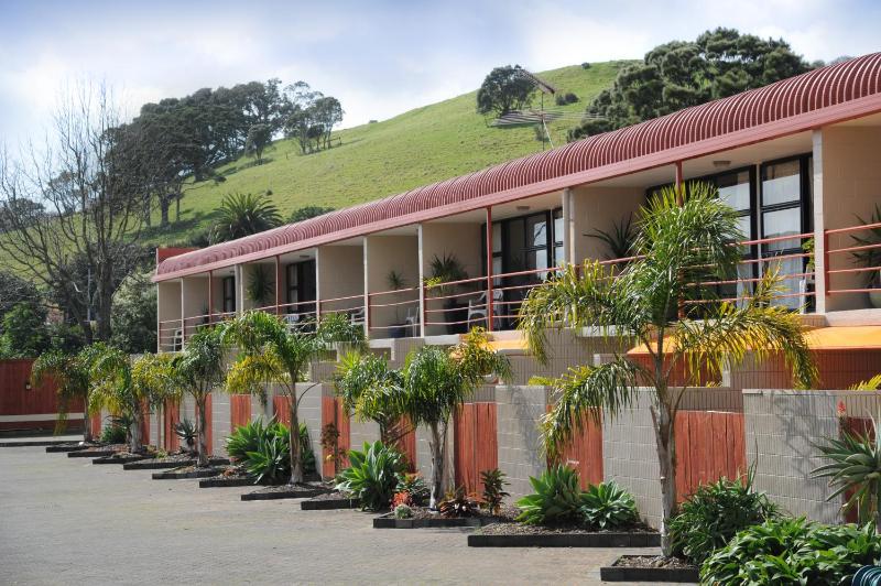 Ascot Epsom Motel - image 1