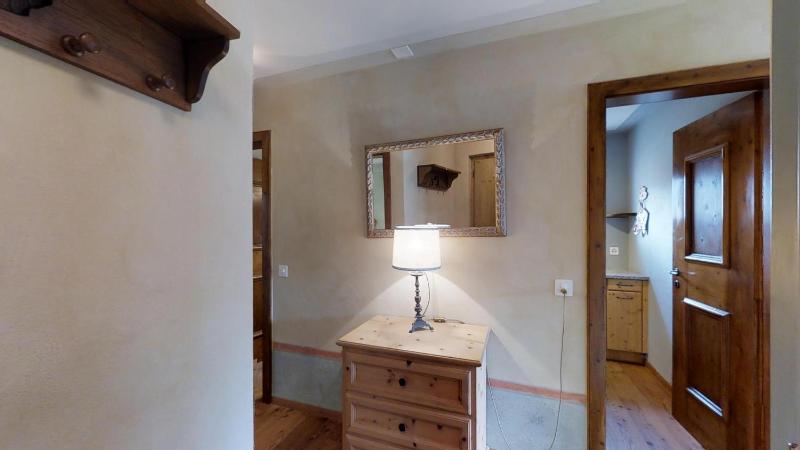 Apartment with Mountain View image 2