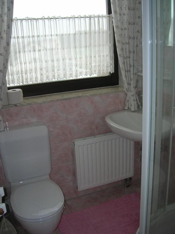 Double Room with Balcony image 2