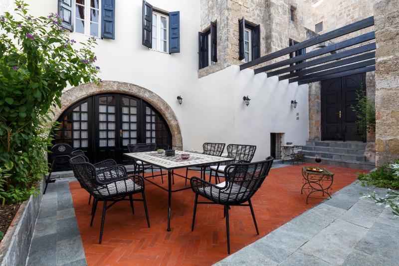 Villa image 3
