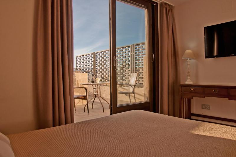 Apartamentos Rondacentro - image 30