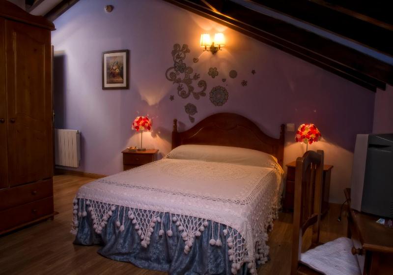 Quadruple Room image 4