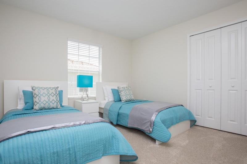 Five-Bedroom House image 1