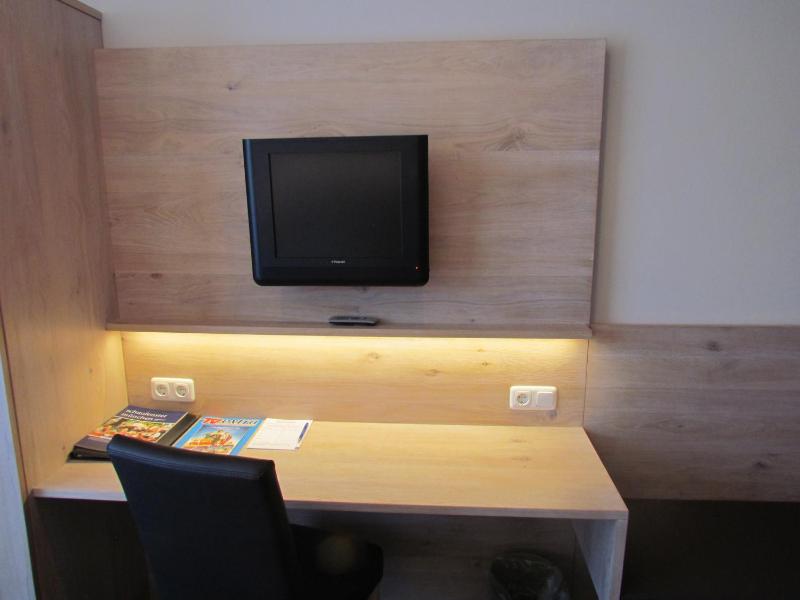 Single Room image 2