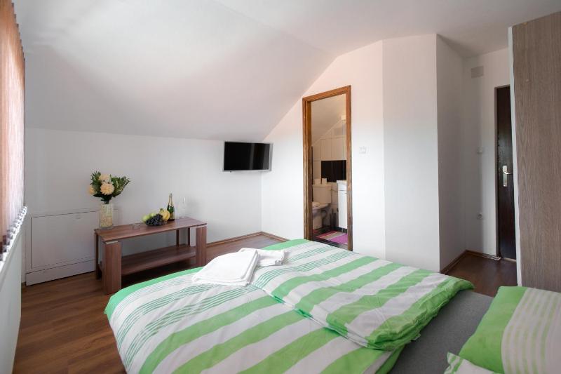 Guesthouse Vila Puzic - image 4