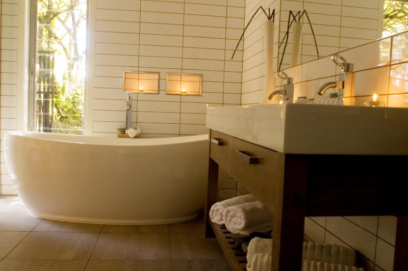 Acacia Cliffs Lodge - image 29