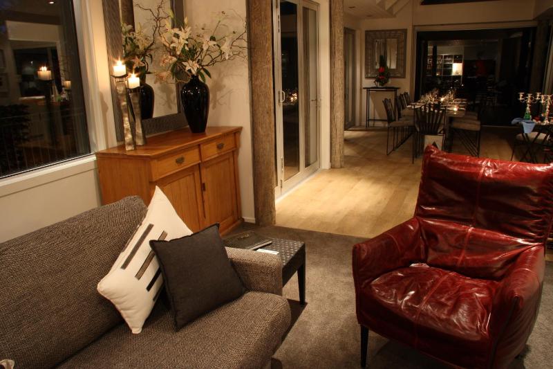 Acacia Cliffs Lodge - image 10
