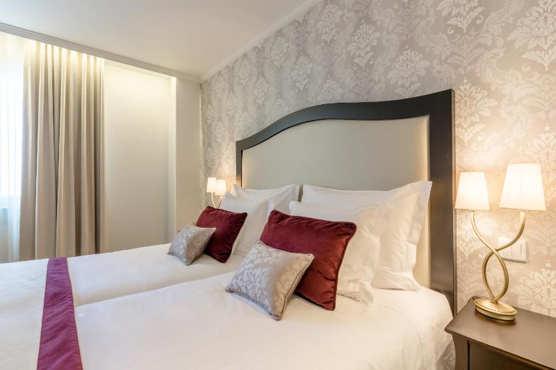 Single Room image 3