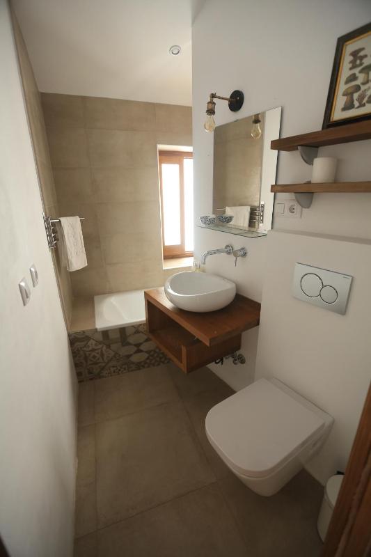 Two-Bedroom House image 2