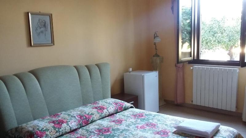 Double Room image 4