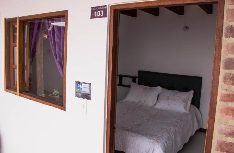 Cemandy Hostal - image 10
