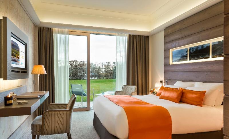 Superior Double Room - Garden Level image 1