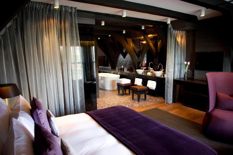 Executive Suite image 4