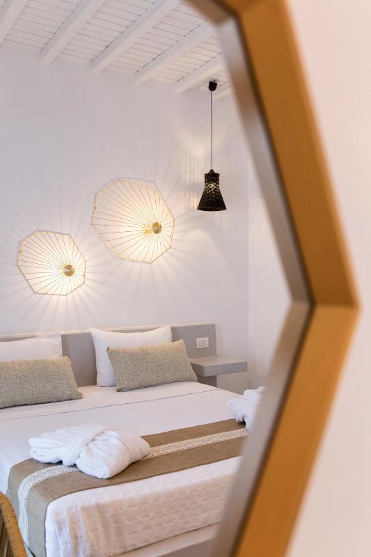 Family Suite with Garden View image 4