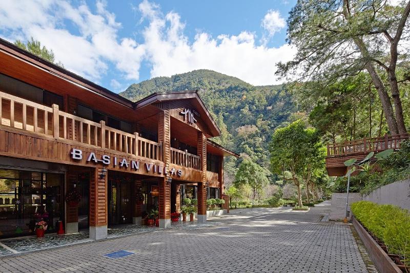 Taichung Business Hotel - Immortals Hills - image 12
