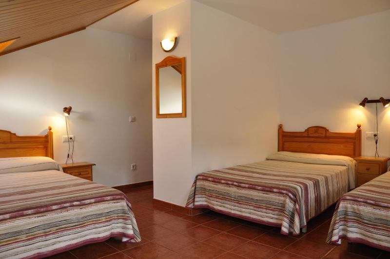 Triple Room image 2