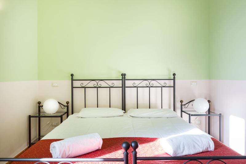 Double or Twin Room image 4