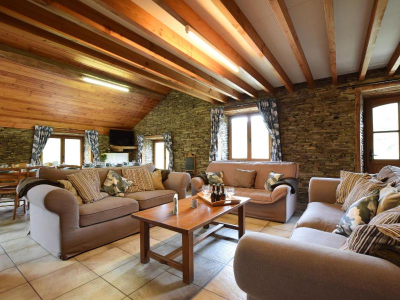 Lovely Holiday Home In Frahan wIth Terrace Images