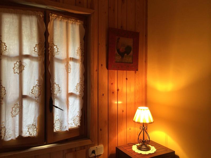 Small Double Room image 3