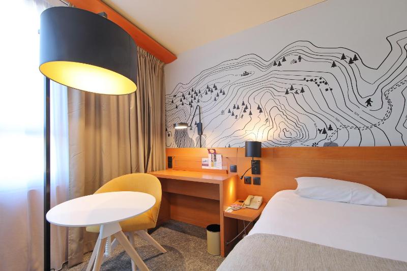 Standard Room - Non-Smoking image 3