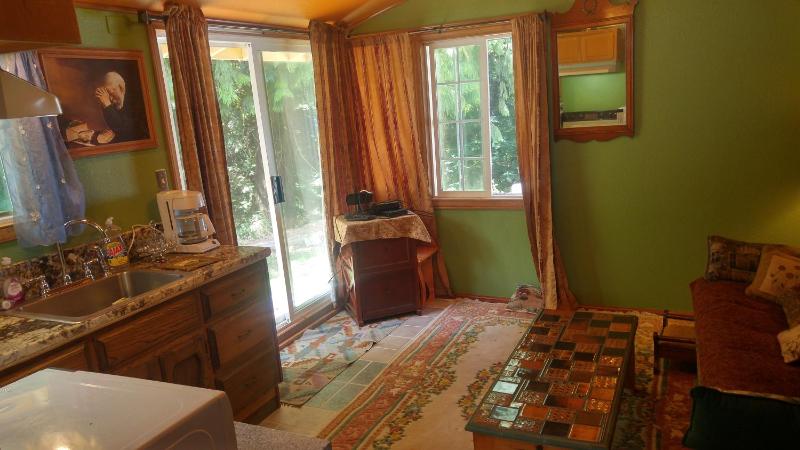 Family Bungalow image 2