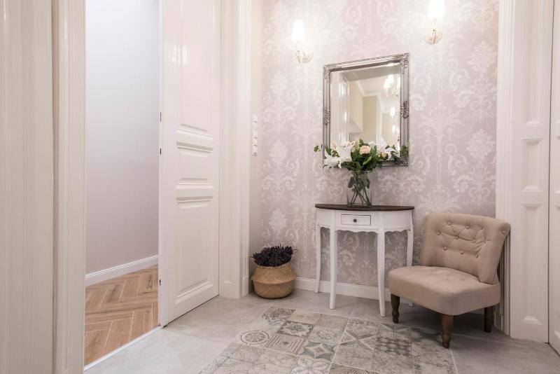 Serenity Boutique Budapest - image 6