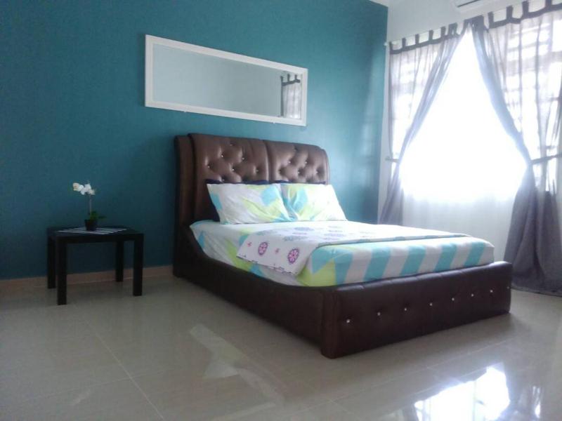 The Seroja Homestay Gong Badak - image 6