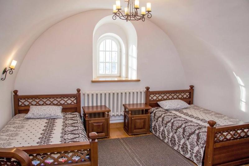 Single Bed in Dormitory Room image 1