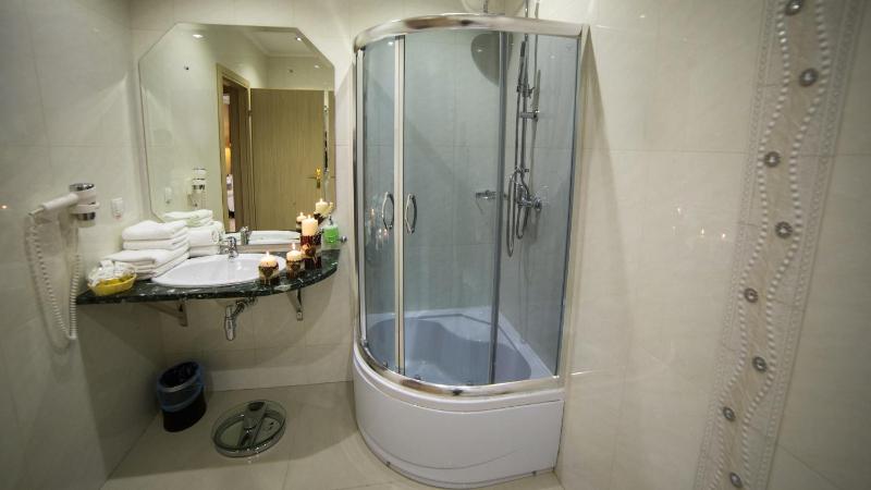 Comfort Double Room image 3