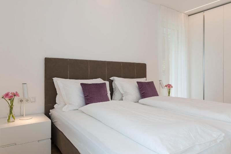 Deluxe Apartment image 3