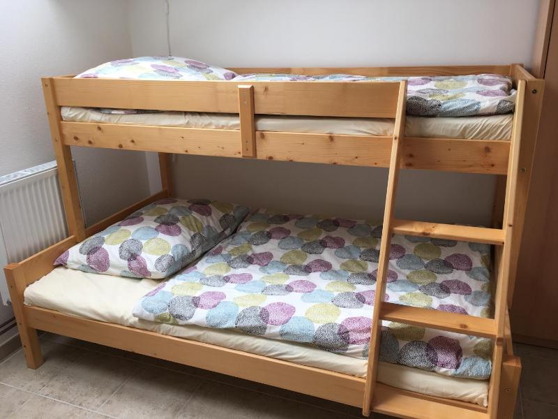 Standard Triple Room image 3