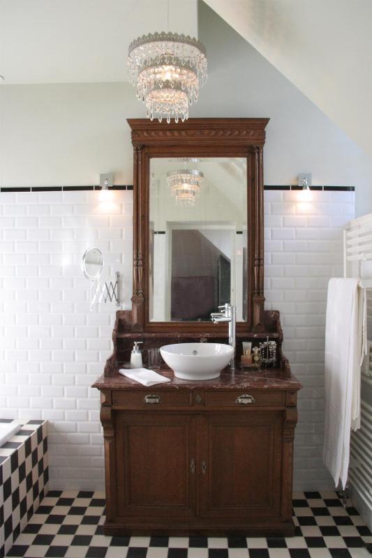 Double Room image 1