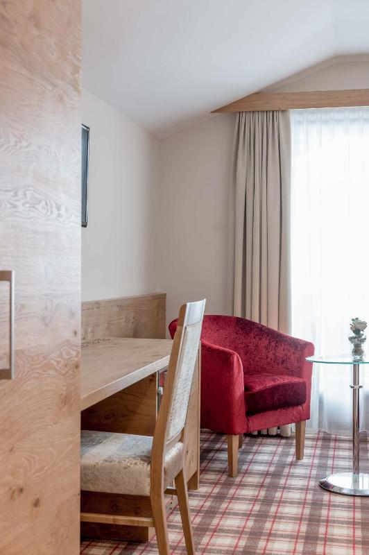 Single Room image 2