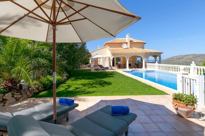 Villa with Private Pool image 1
