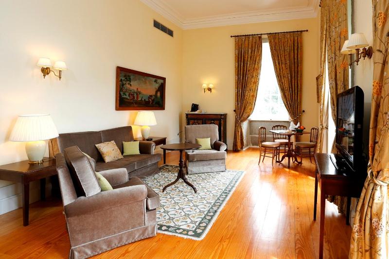 Suite image 3