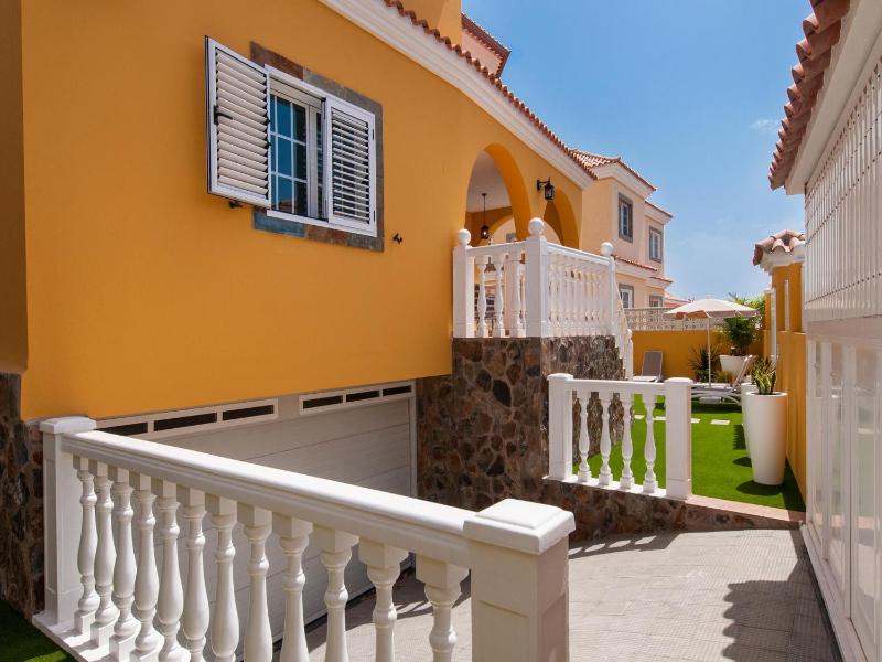 Sonnenland Q10 by VillaGranCanaria - image 14