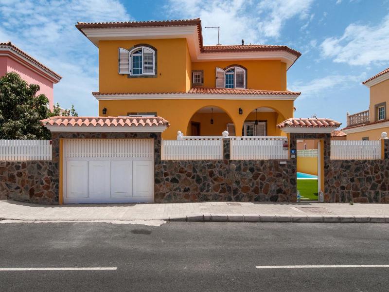 Sonnenland Q10 by VillaGranCanaria - image 12