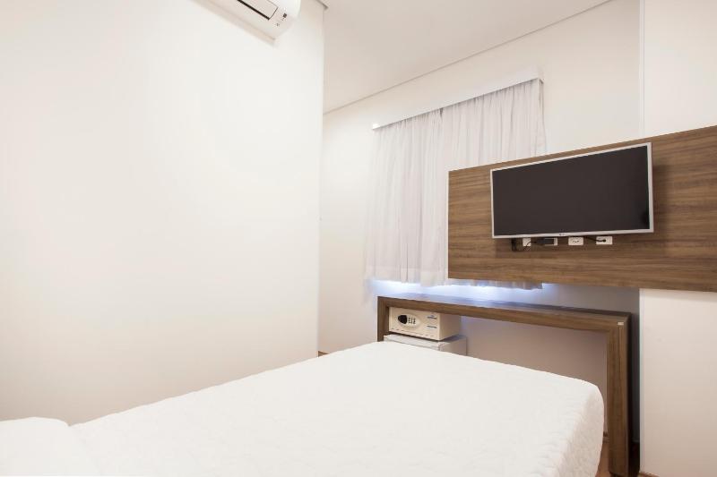 Travel Inn Express Hotels Brás - image 13