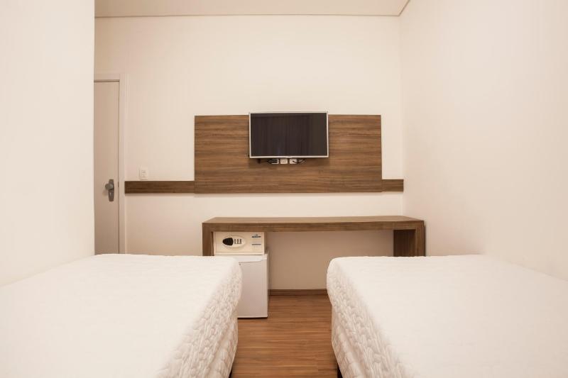 Travel Inn Express Hotels Brás - image 12