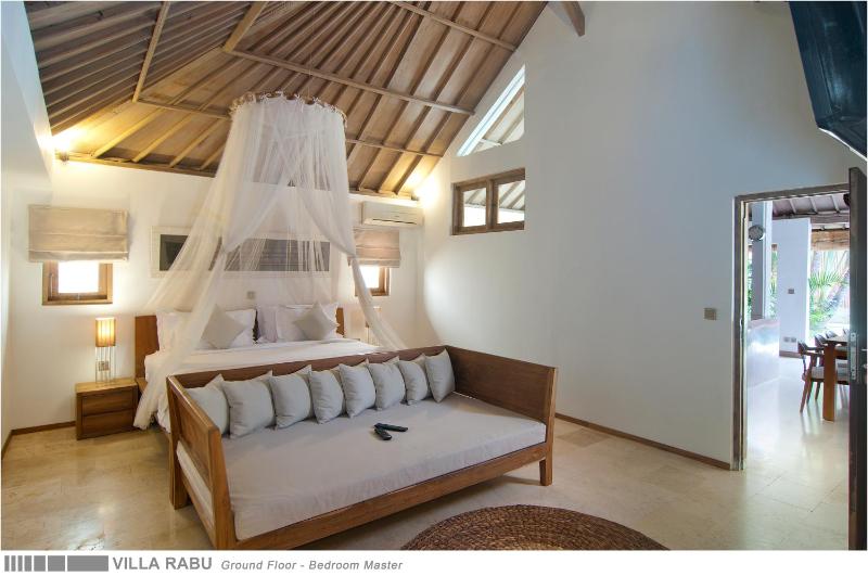 3BR Villa Rabu - Minggu Villas Seminyak - image 10