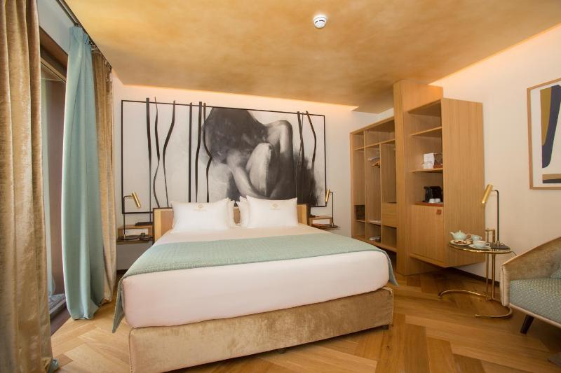 Junior Suite image 4