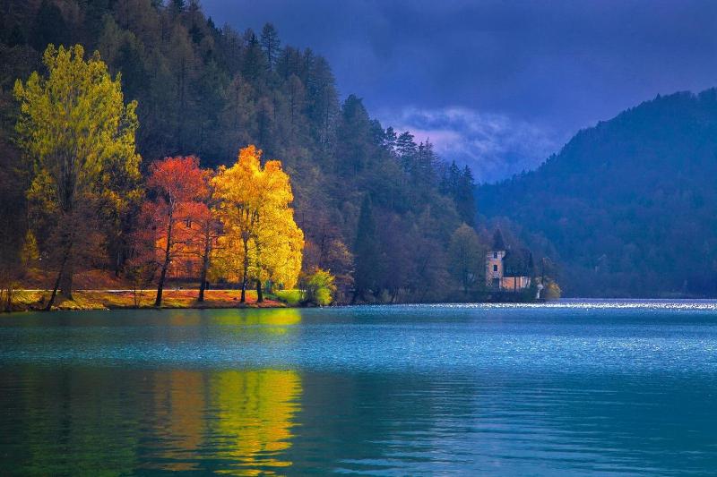 Special Offer - Double Room with Autumn Package image 1
