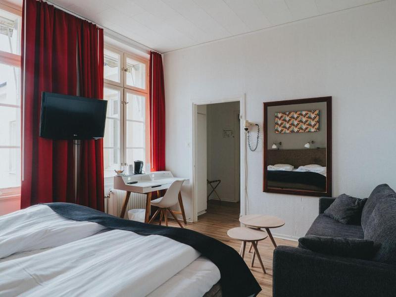 Triple Room image 1
