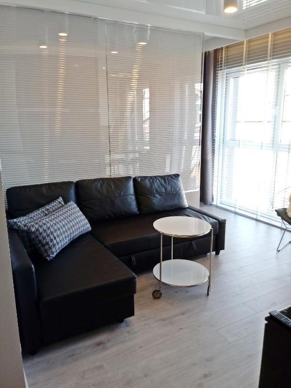 Apartament na Złotej - image 3