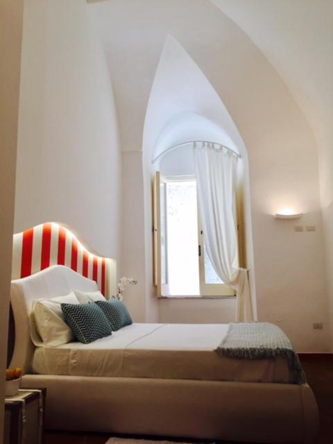 Double Room image 2