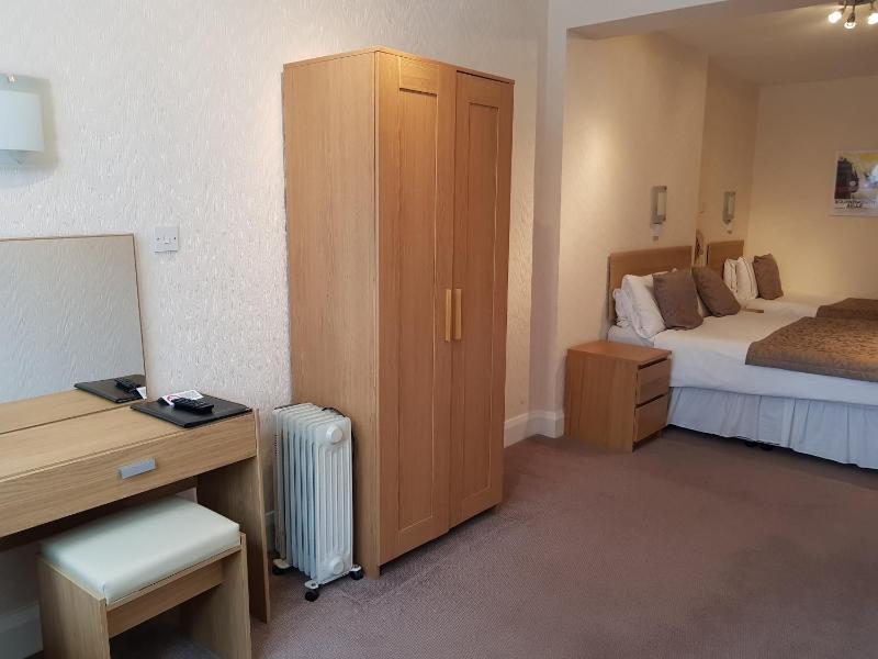 Burley Court Hotel - image 23
