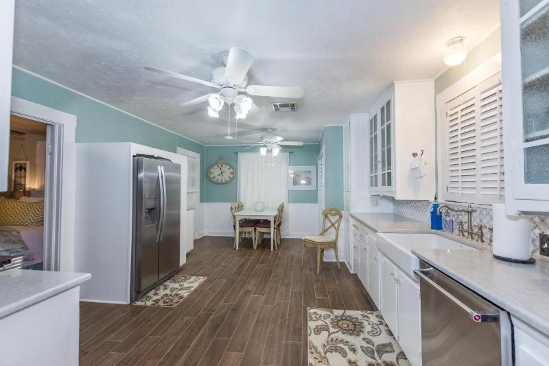 Agape Front Cottage - image 8