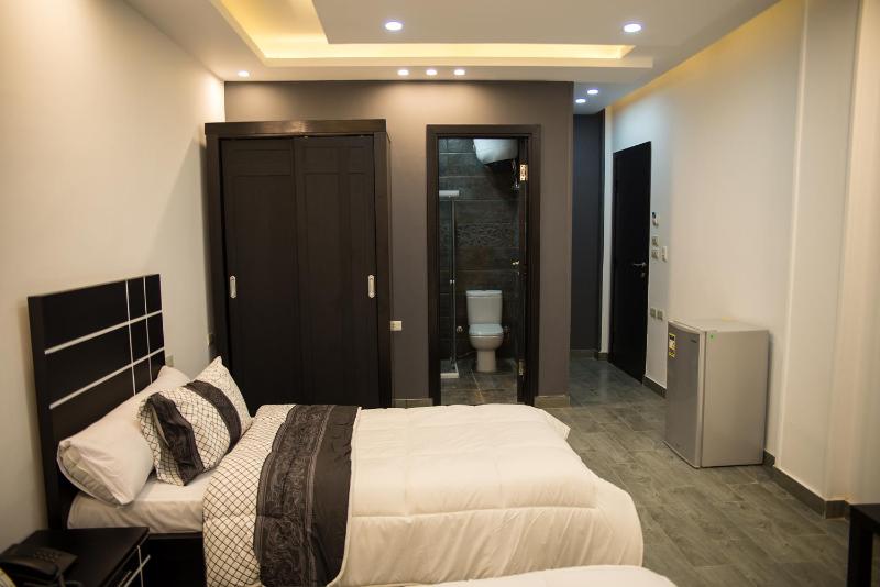 Marvel Stone Hotel - image 13